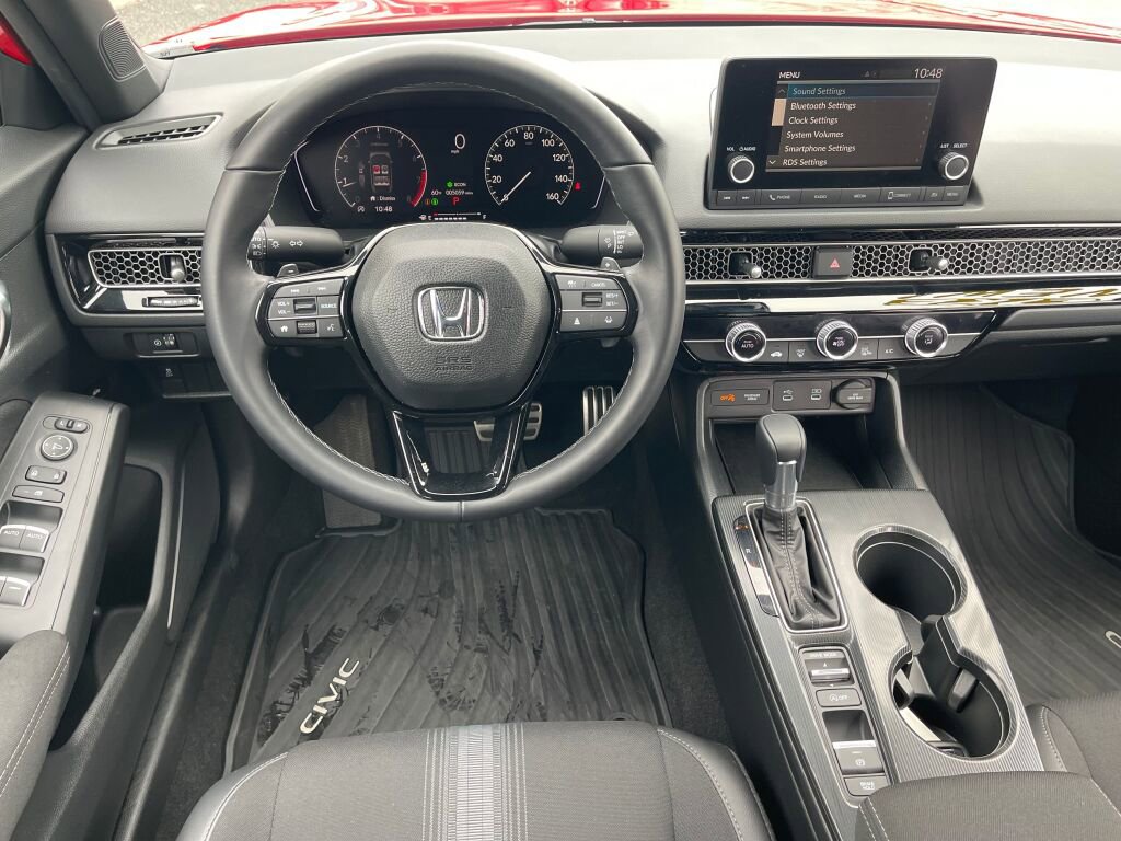 Used 2025 Honda Civic Sport image 2