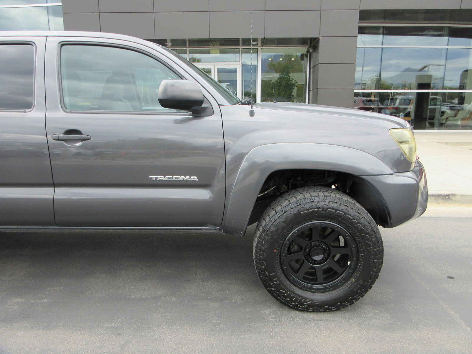 Used 2012 Toyota Tacoma 4x4 Double Cab w/ TRD Off-Road Pkg image 14