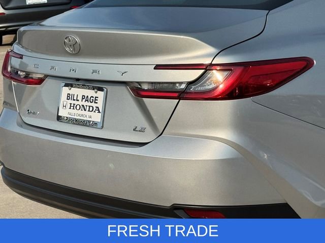 Used 2025 Toyota Camry LE image 8