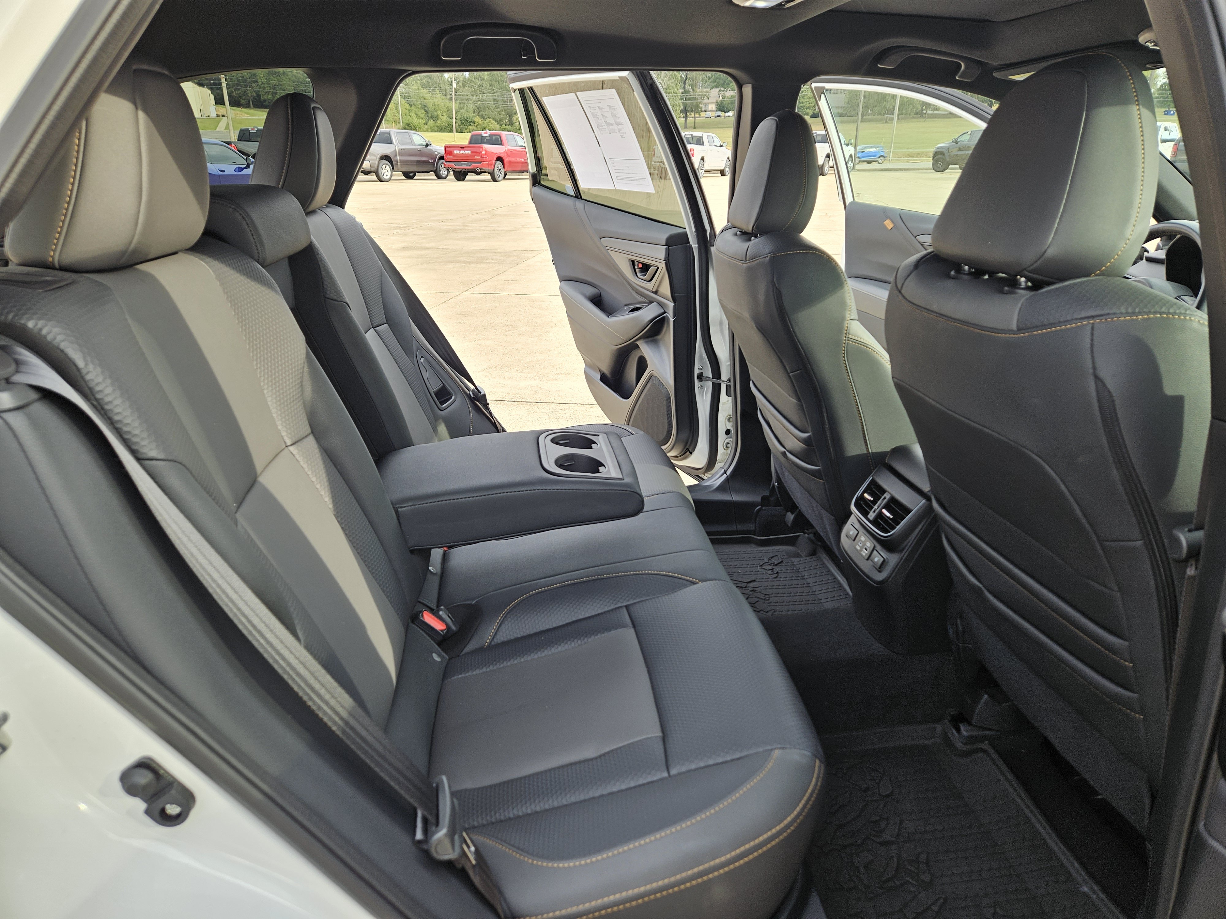 Used 2025 Subaru Outback Wilderness AWD/4WD image 18