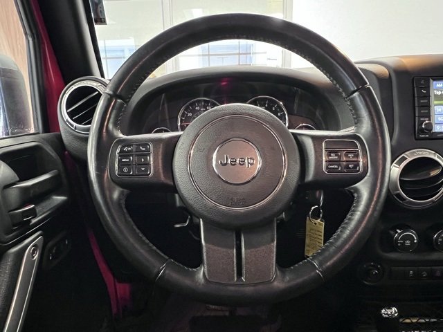 Used 2017 Jeep Wrangler Unlimited Sahara w/ Dual Top Group image 5