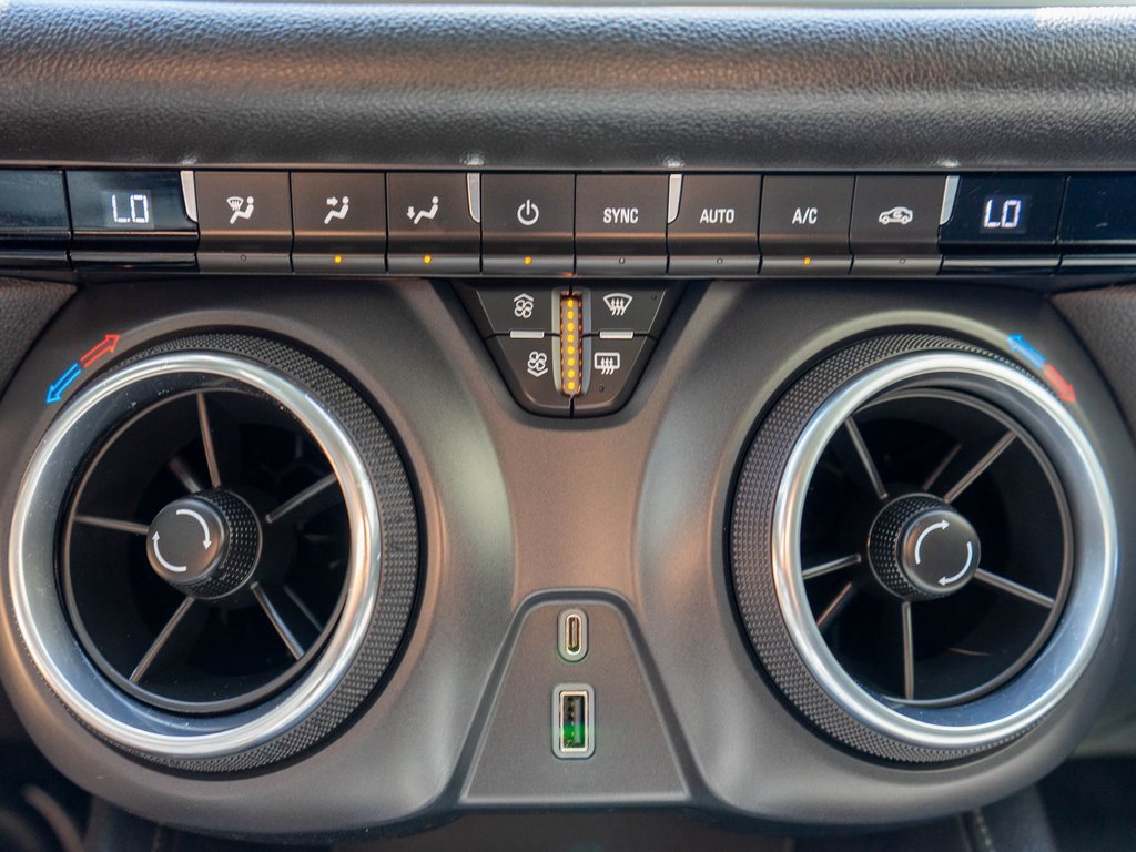 Used 2020 Chevrolet Blazer LT image 22