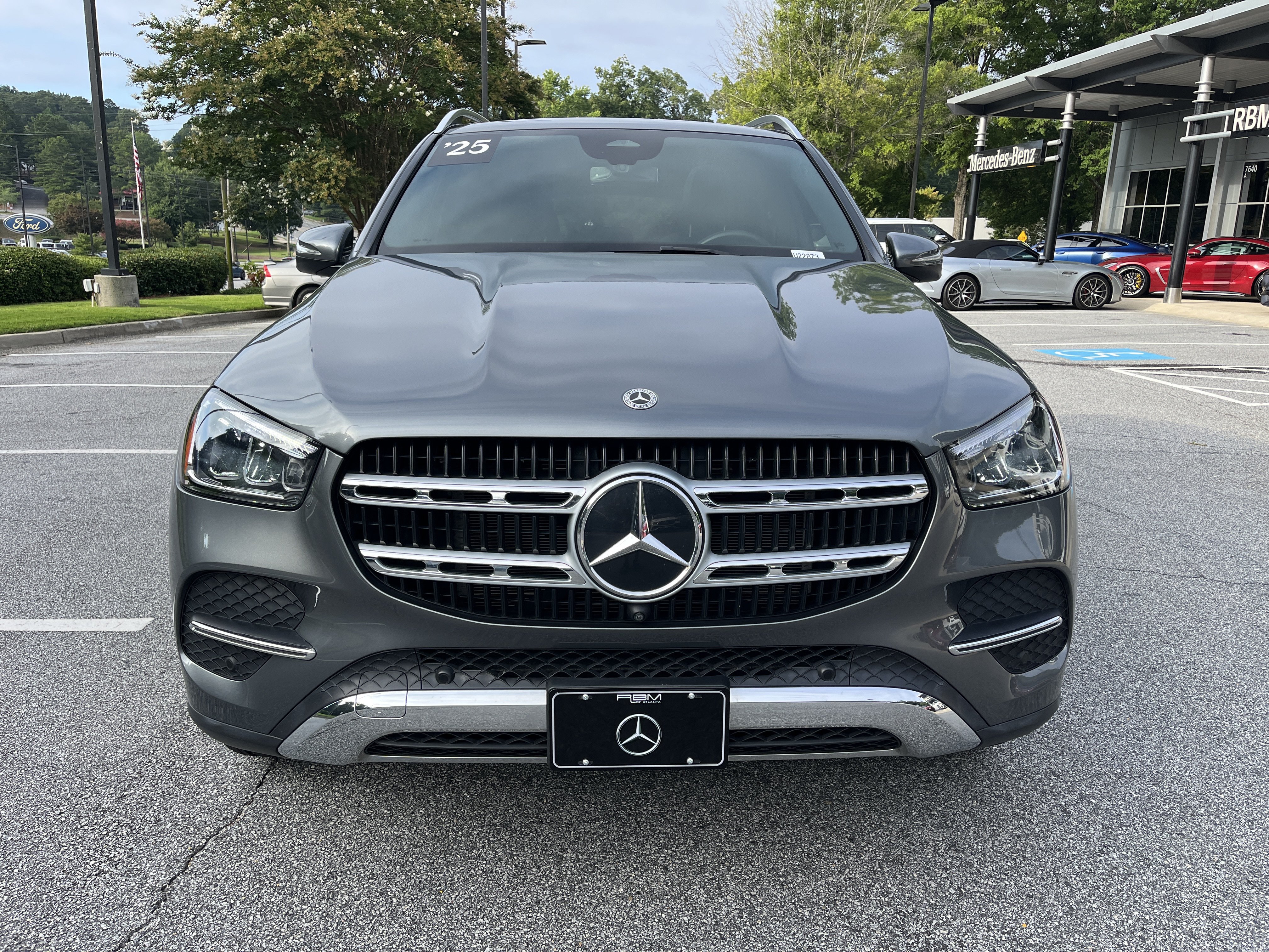 Certified 2025 Mercedes-Benz GLE 450e 4MATIC image 4