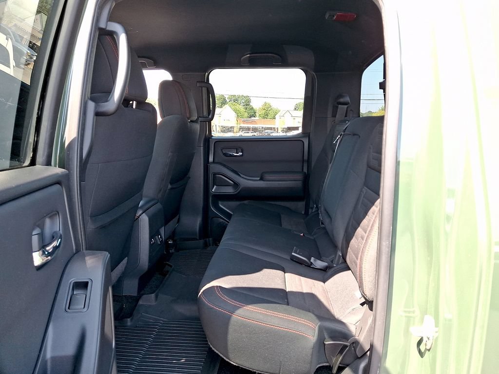 Used 2022 Nissan Frontier PRO-4X AWD/4WD image 10