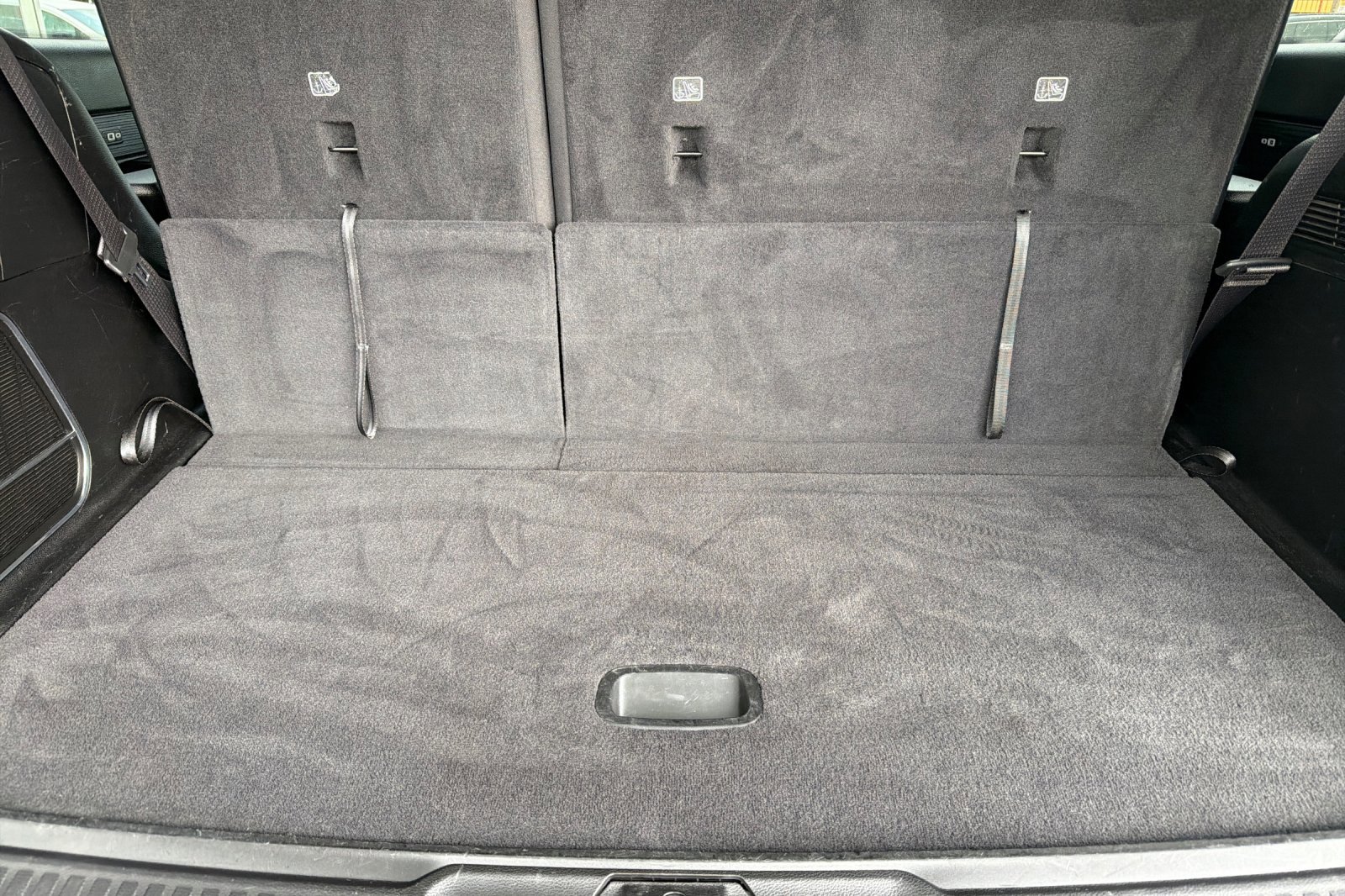 Used 2024 Jeep Wagoneer Series II w/ Flexible Seating Group image 15