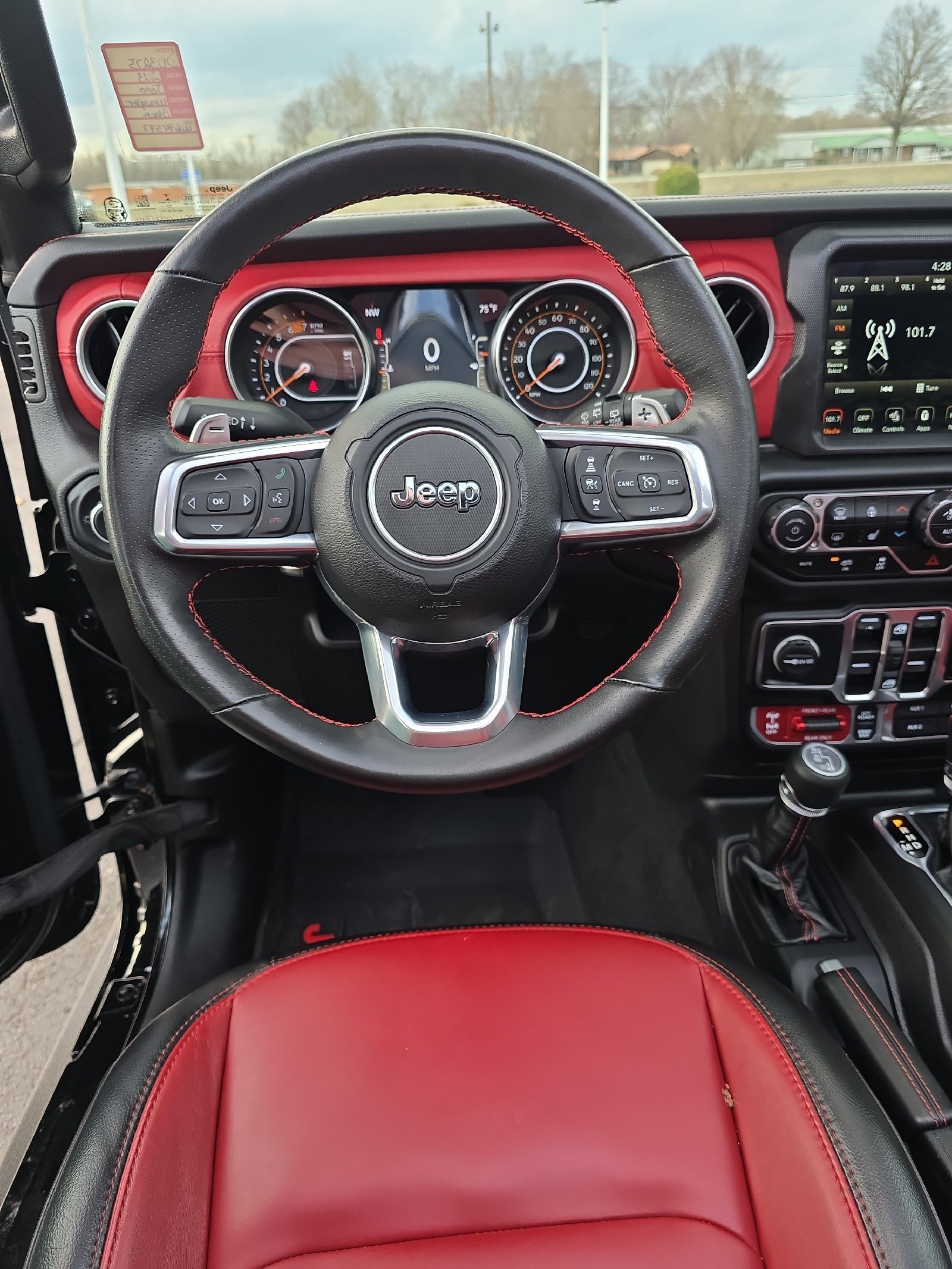 Used 2023 Jeep Wrangler Unlimited Rubicon 392 AWD/4WD image 33