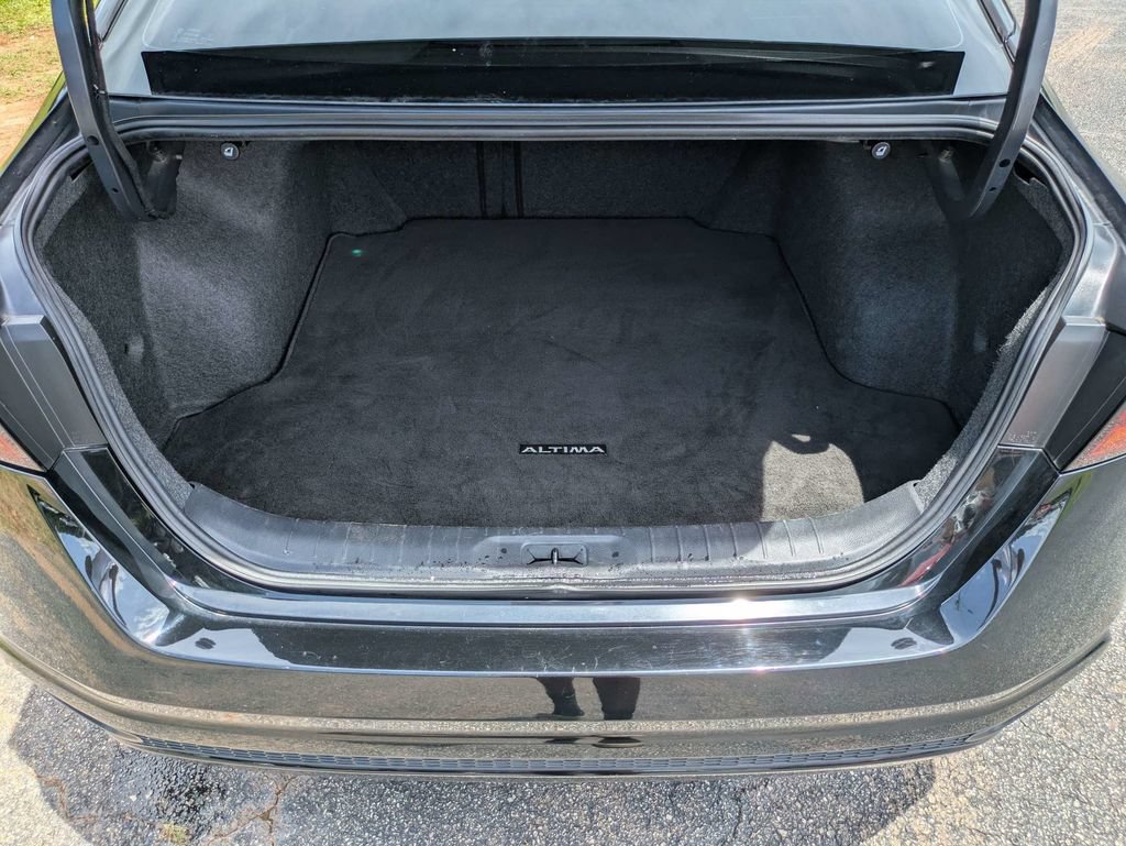 Used 2020 Nissan Altima 2.5 S FWD image 13