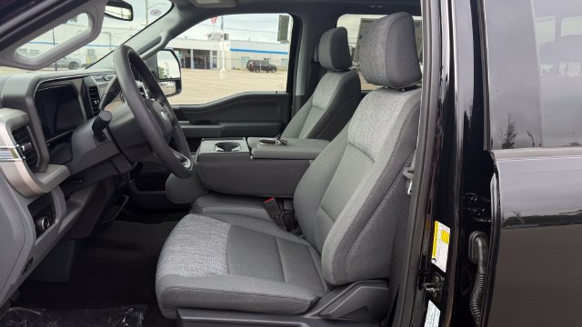 New 2026 Ford F350 XLT w/ XLT Premium Package AWD/4WD image 13