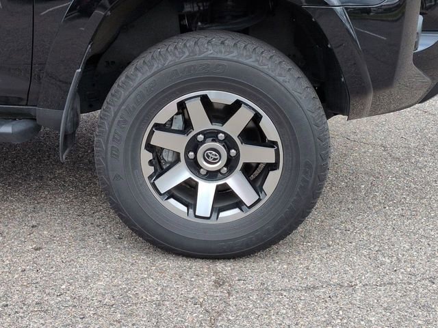 Used 2024 Toyota 4Runner TRD Off-Road Premium w/ Moonroof Package AWD/4WD image 10