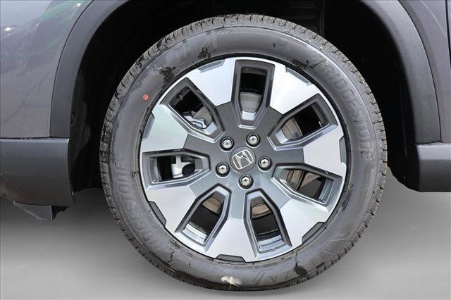New 2026 Honda Pilot Touring image 9