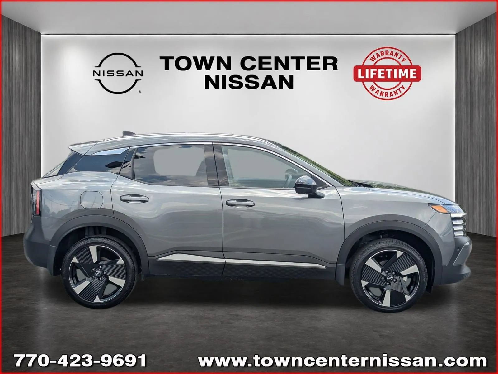 Used 2026 Nissan Kicks SR FWD image 8