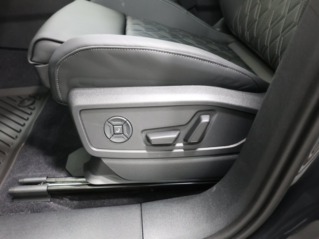 New 2026 Audi SQ5 Premium Plus AWD/4WD image 14