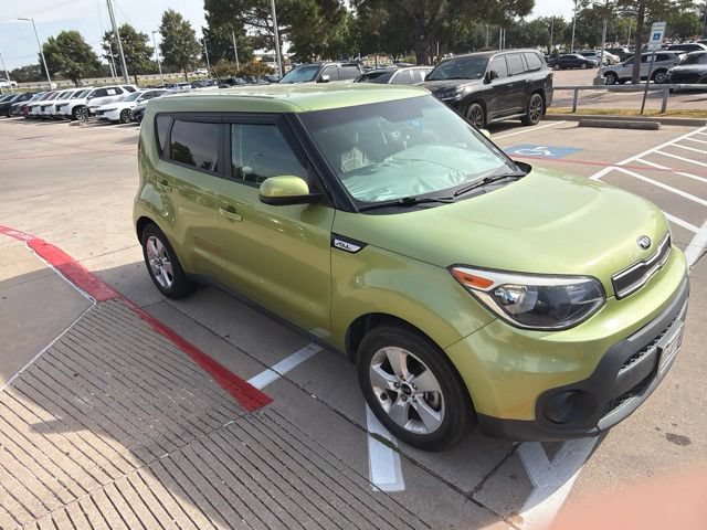 Used 2017 Kia Soul FWD image 3