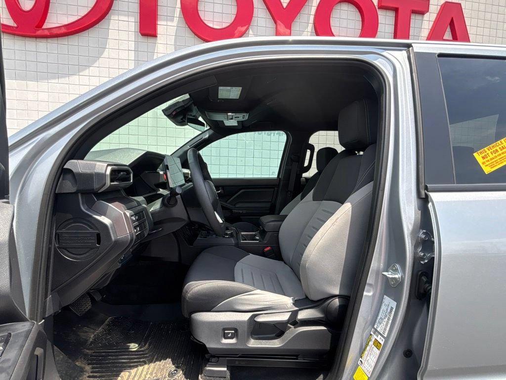 Used 2026 Toyota Tacoma TRD Off-Road AWD/4WD image 4