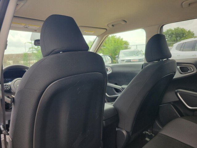 Used 2023 Kia Soul LX w/ LX Technology Package FWD image 20
