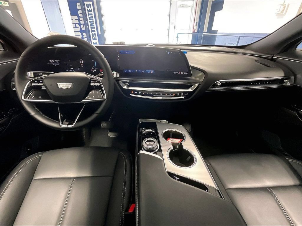 Used 2024 Cadillac Lyriq Tech w/ Driver Assist Package AWD/4WD image 21