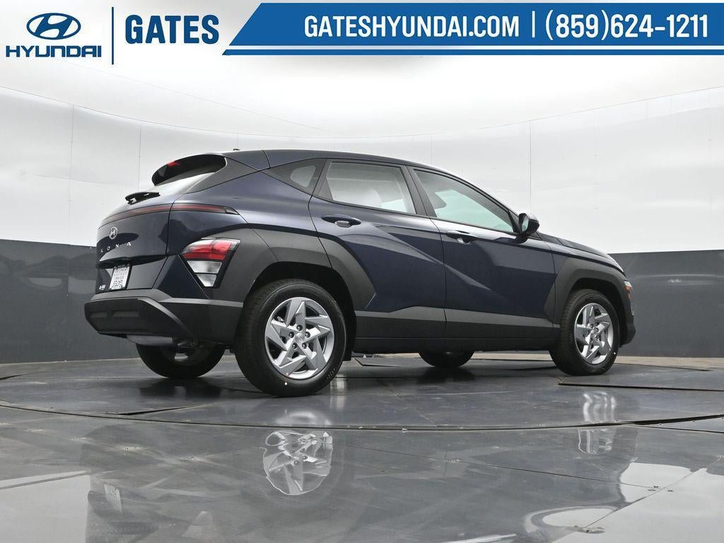 New 2027 Hyundai Kona SE FWD image 36