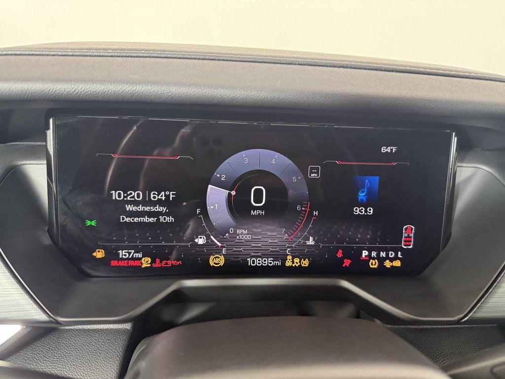 Used 2025 GMC Acadia Elevation image 25