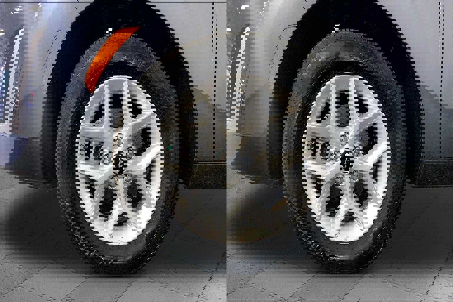 Certified 2025 Kia Soul LX image 9