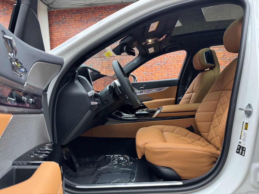 New 2026 BMW 740i xDrive AWD/4WD image 20