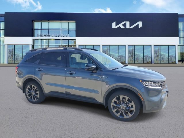 Used 2023 Kia Sorento X-Line EX image 2