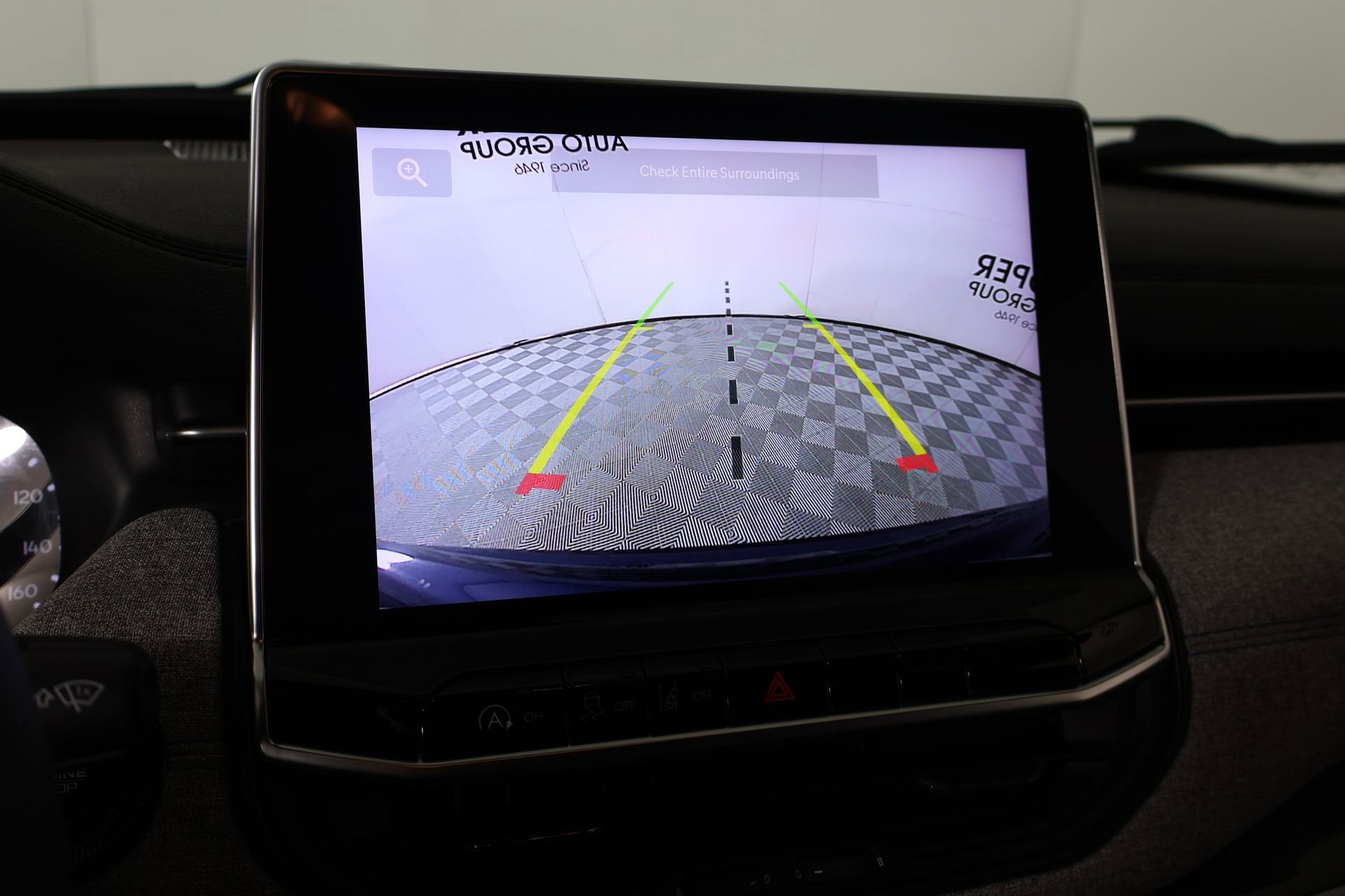 Used 2024 Jeep Compass Latitude image 6