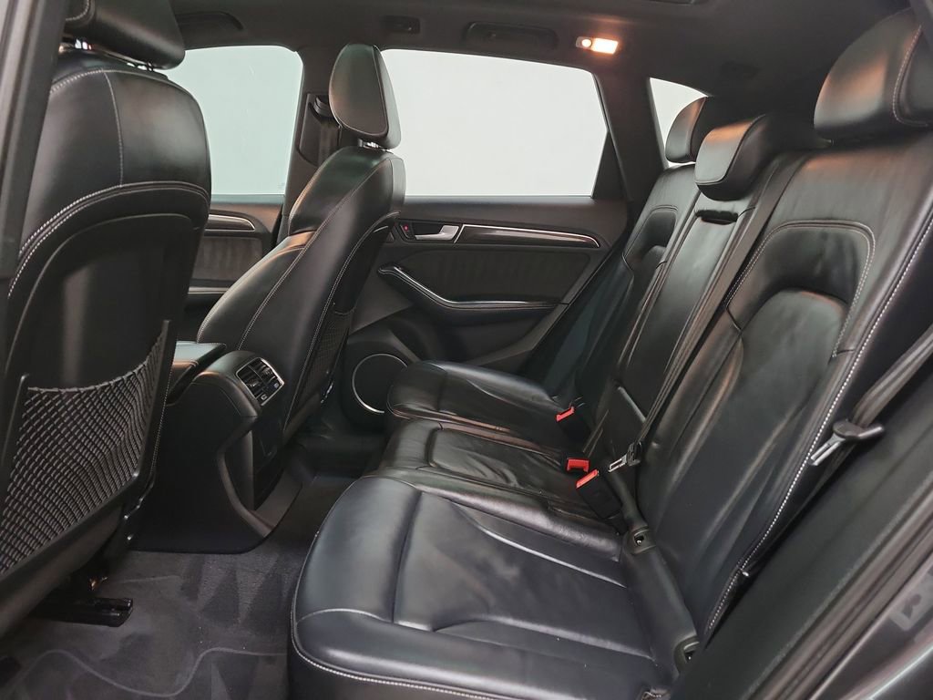 Used 2016 Audi SQ5 Premium Plus w/ Technology Package image 13