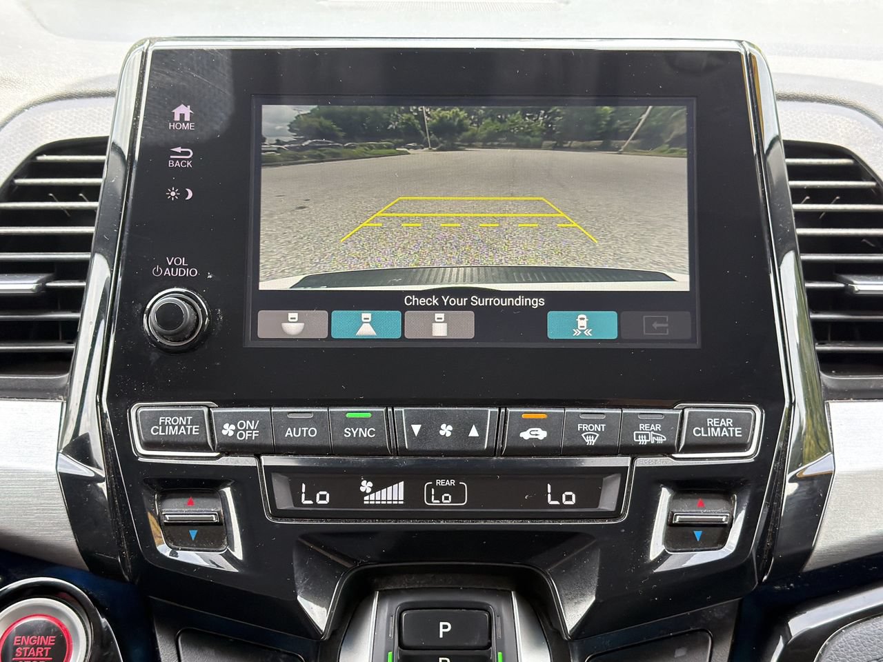 Used 2023 Honda Odyssey Touring image 4