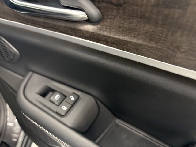 New 2026 Jeep Grand Cherokee L Limited image 31