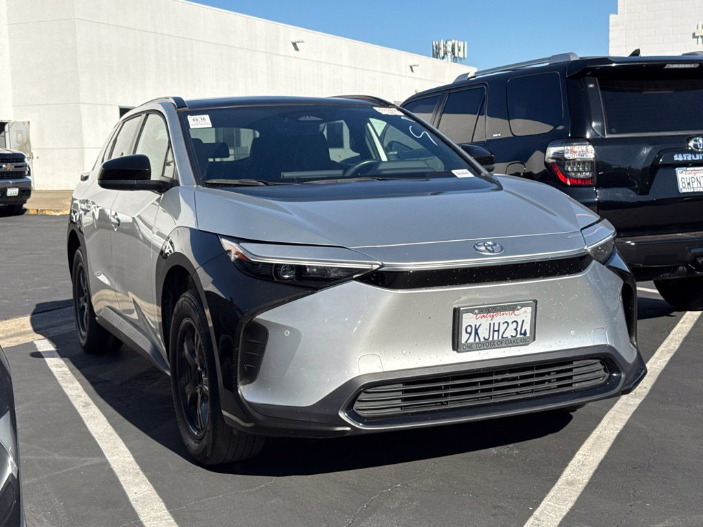 Used 2023 Toyota bZ4X AWD w/ Weather Package