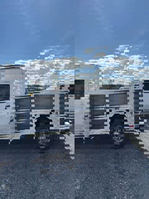 New 2025 GMC Sierra 3500 Pro w/ Convenience Package image 5