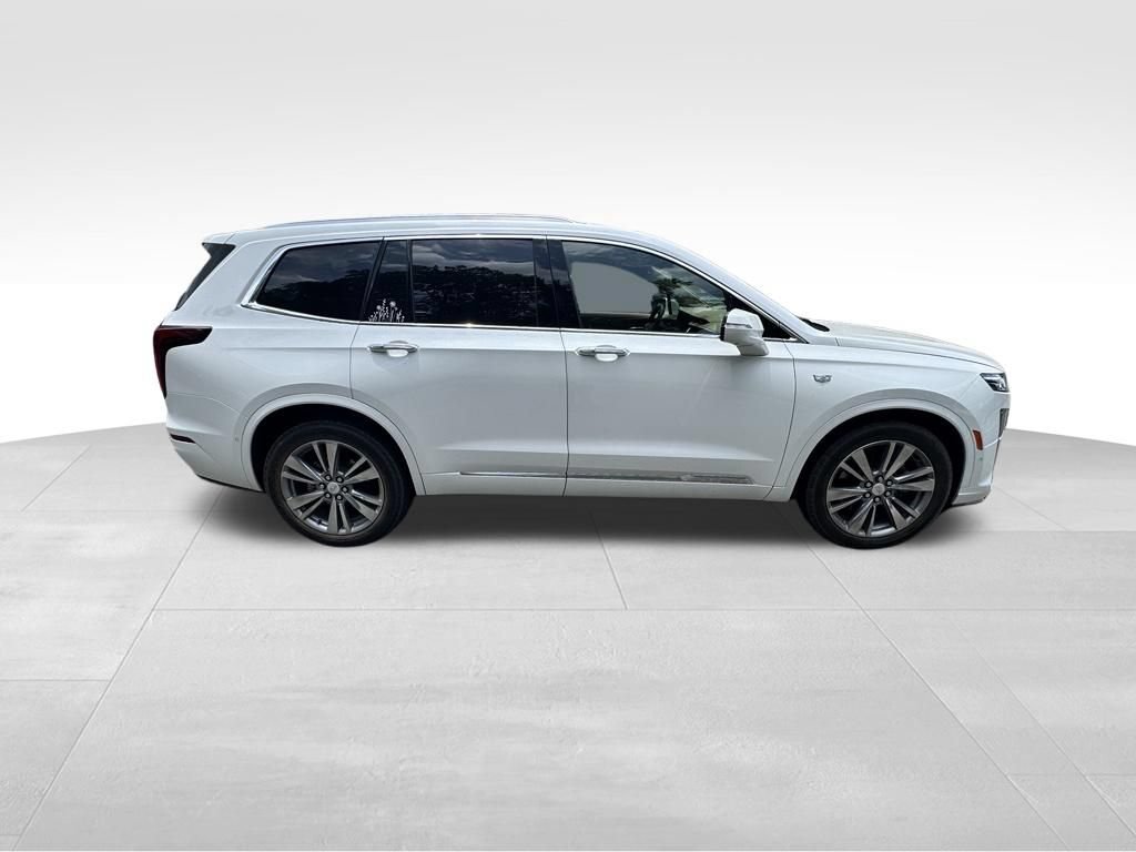 Used 2024 Cadillac XT6 Premium Luxury w/ Platinum Package FWD image 5