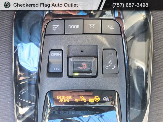 Used 2021 Toyota Venza Limited w/ Advanced Technology Package AWD/4WD image 16