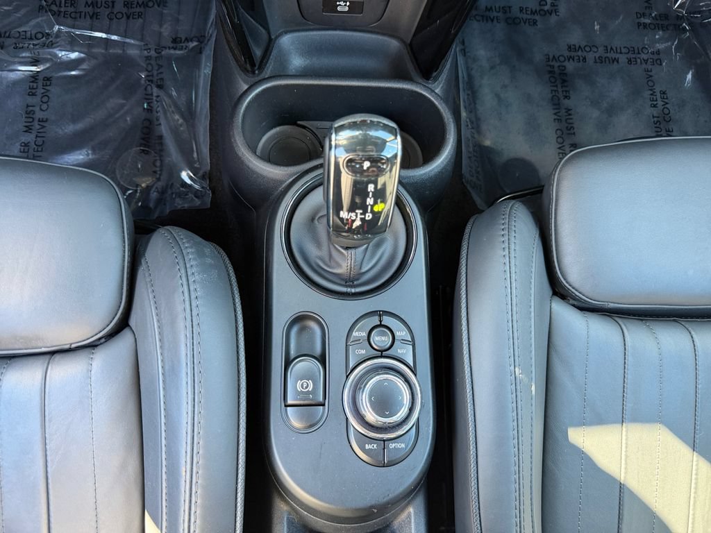 Used 2022 MINI Cooper John Cooper Works w/ Driver Assistance Package FWD image 15