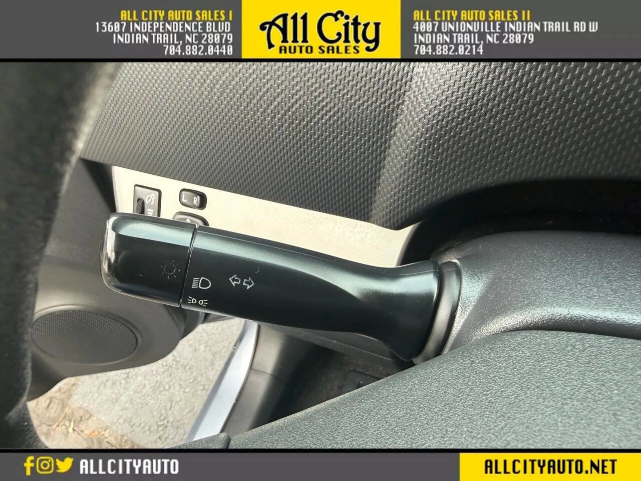 Used 2010 Scion xB image 20