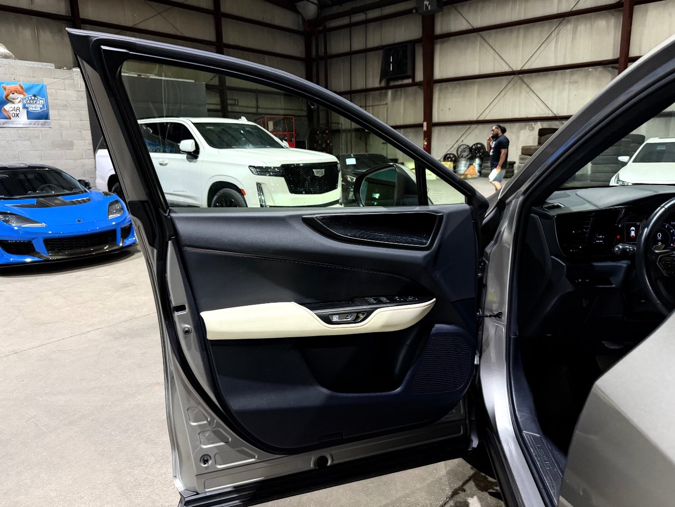 Used 2022 Lexus NX 250 FWD w/ Towing Package (2000 Lbs) image 11