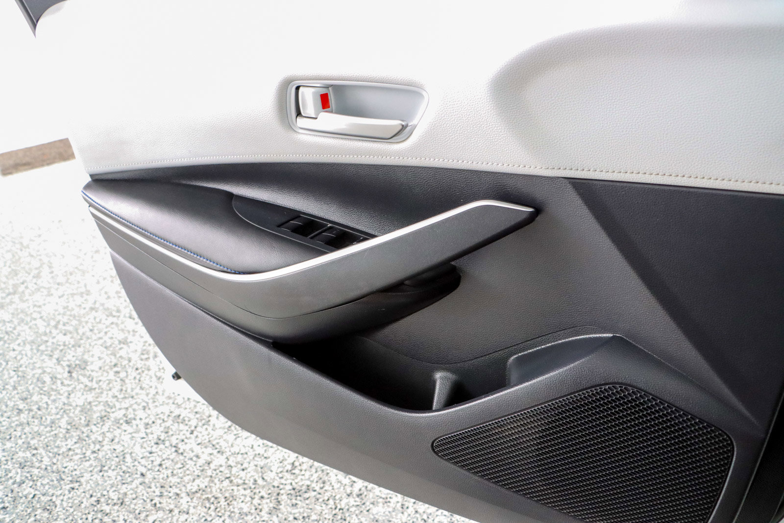 Used 2020 Toyota Corolla SE FWD image 21