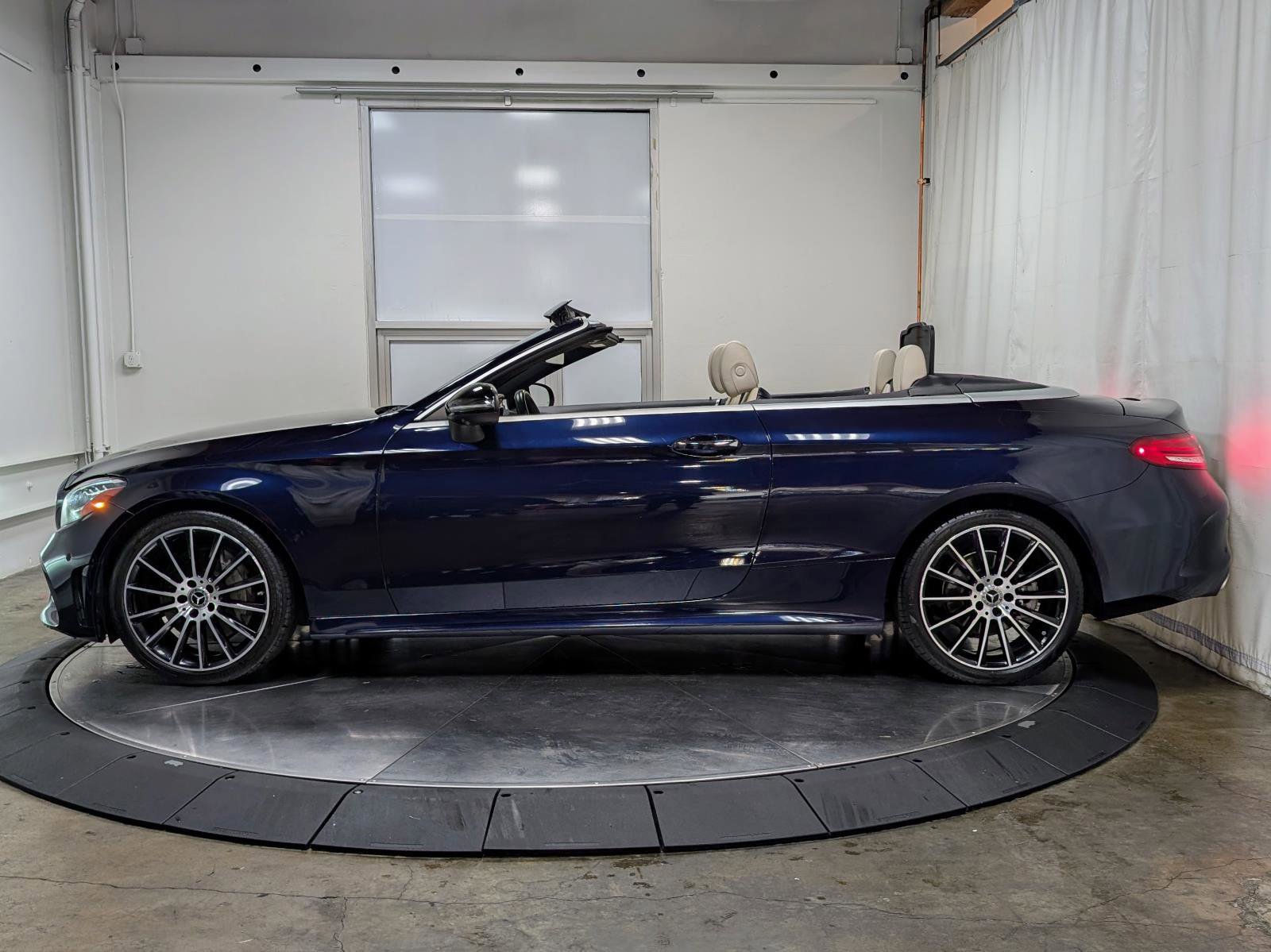 Used 2022 Mercedes-Benz C 300 Cabriolet image 14