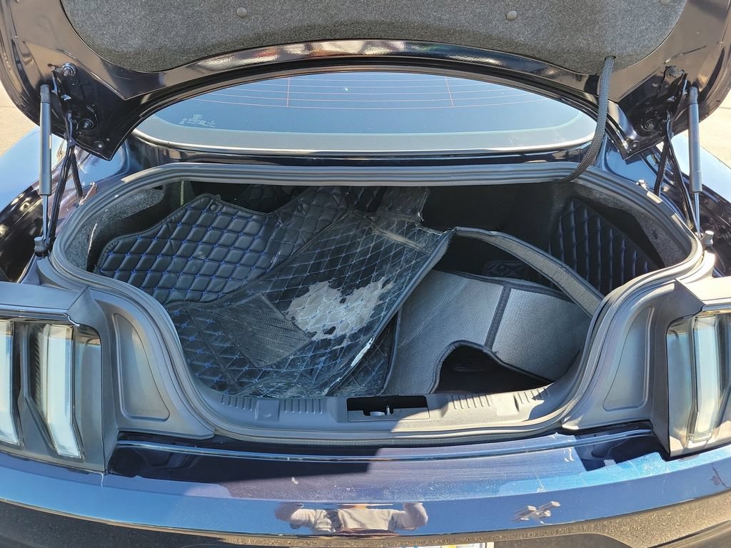 Used 2021 Ford Mustang GT Premium w/ Carbon Sport Interior Package RWD image 9