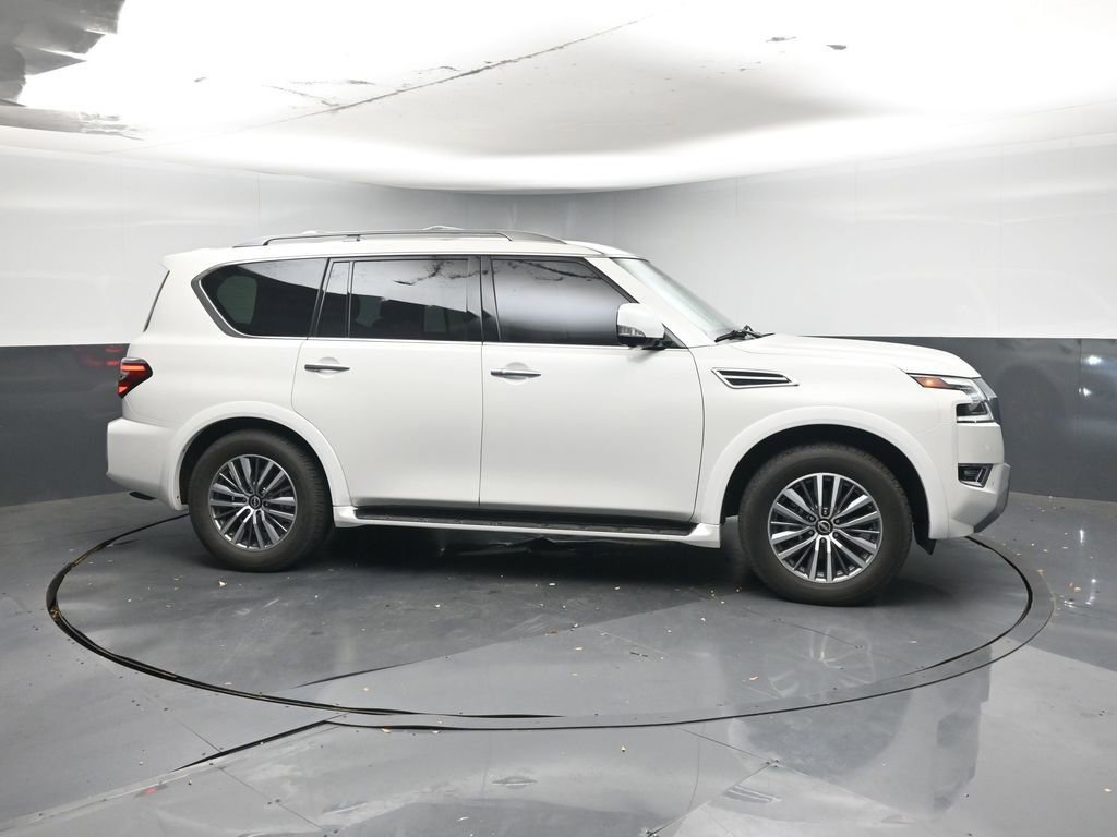 Used 2023 Nissan Armada SL w/ Captain's Chairs Package image 6