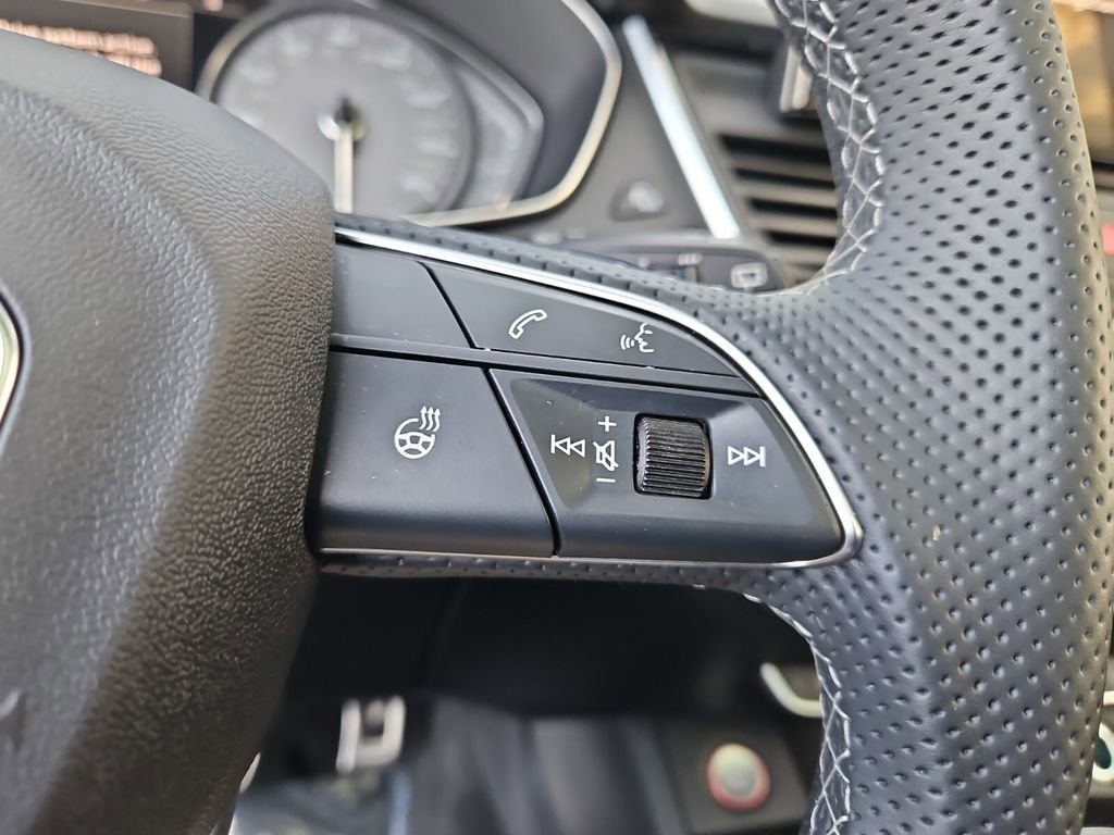 Used 2024 Audi SQ5 Premium image 26