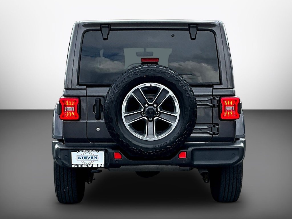Used 2019 Jeep Wrangler Unlimited Sahara AWD/4WD image 5