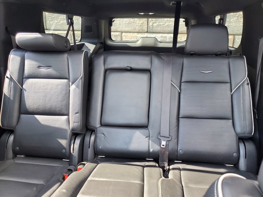 Used 2021 Cadillac Escalade ESV Sport w/ Driver Assist Tech Package AWD/4WD image 39