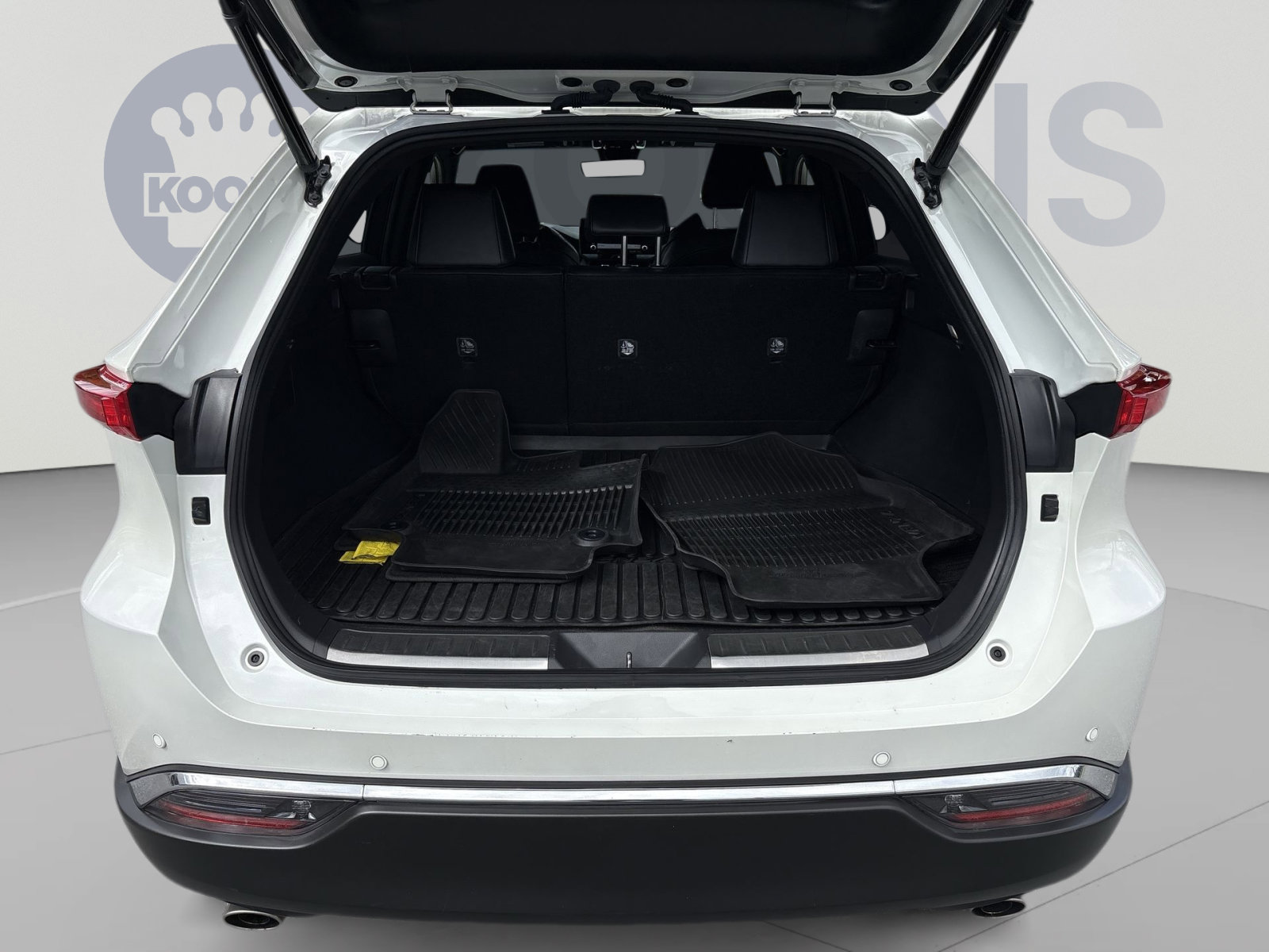 Used 2022 Toyota Venza XLE AWD/4WD image 24