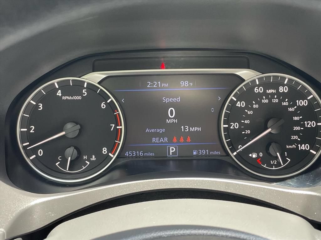 Used 2025 Nissan Altima 2.5 SV FWD image 14