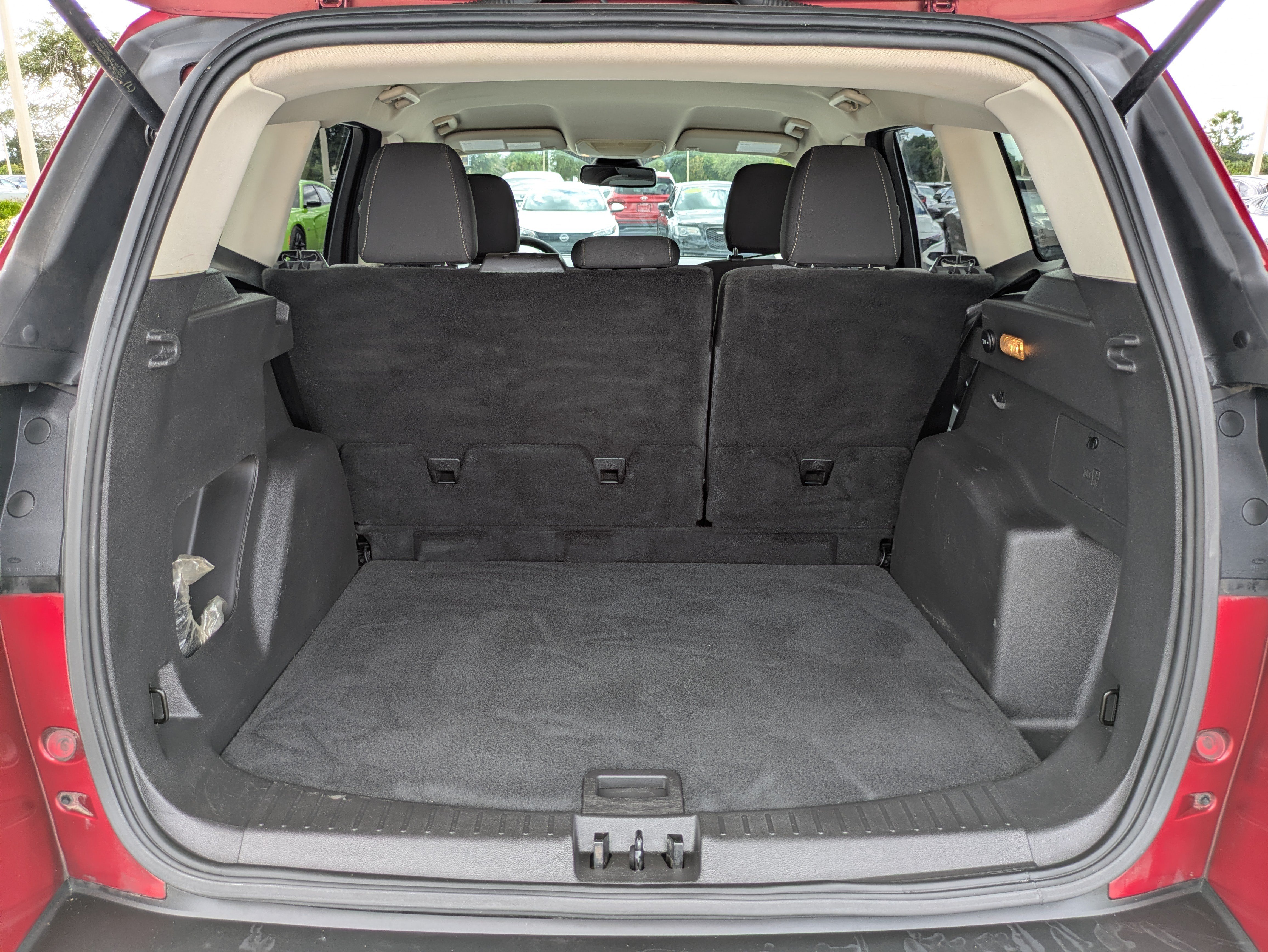 Used 2019 Ford Escape SE FWD image 13