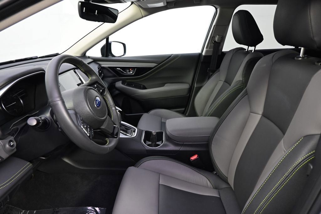 Certified 2025 Subaru Outback Onyx Edition image 47
