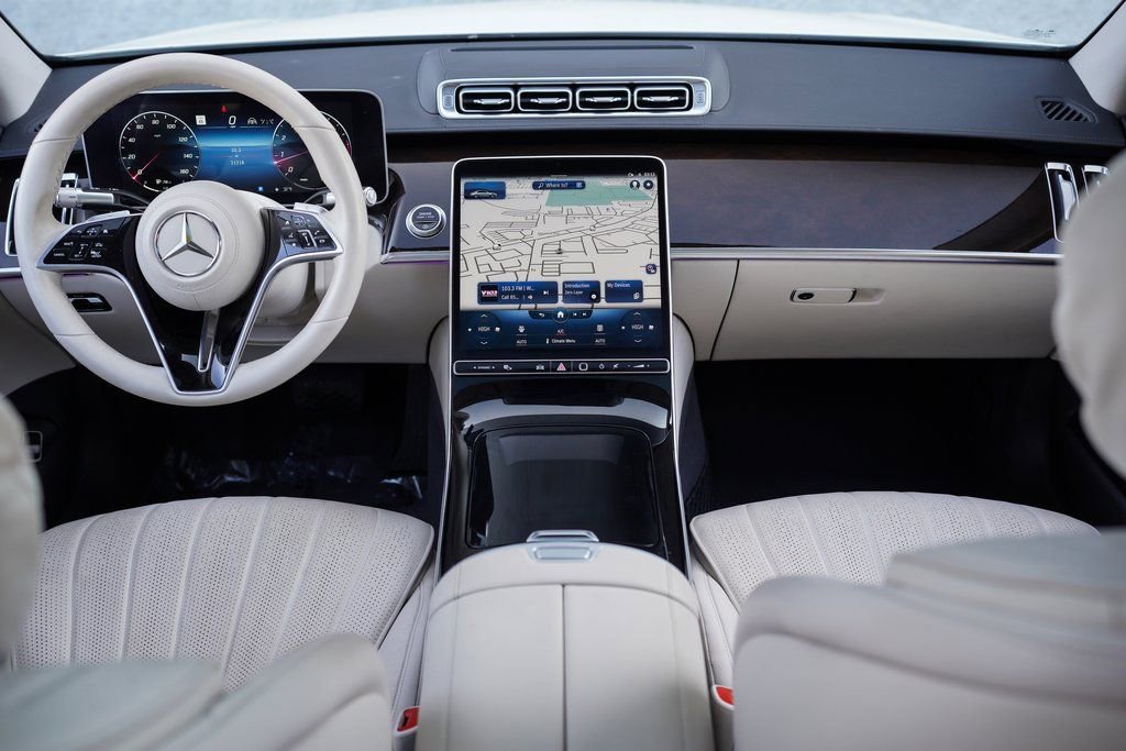 Used 2023 Mercedes-Benz S 500 4MATIC image 21