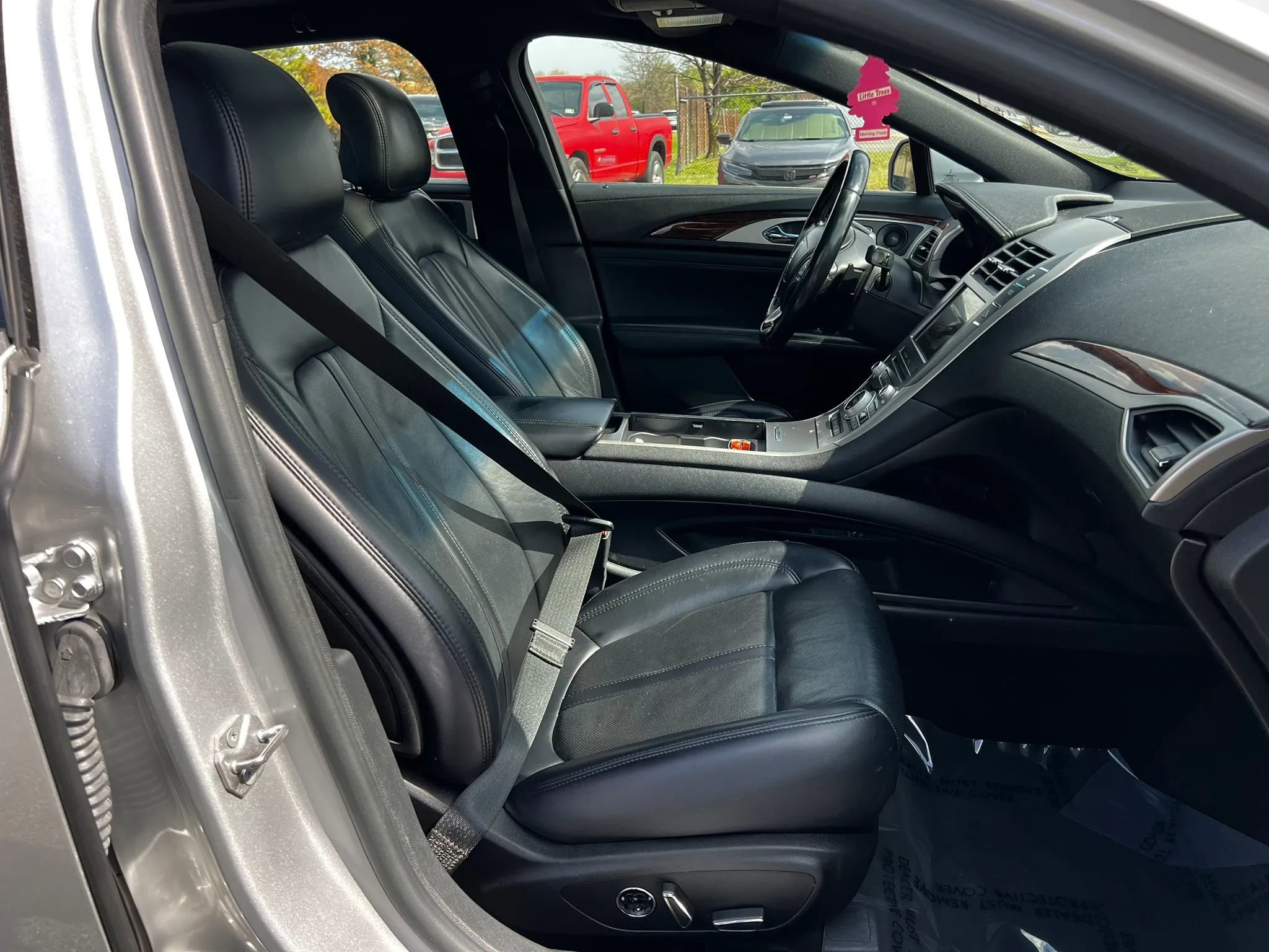 Used 2018 Lincoln MKZ Reserve w/ Climate Package image 23