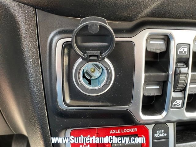 Used 2024 Jeep Wrangler Unlimited AWD/4WD image 34